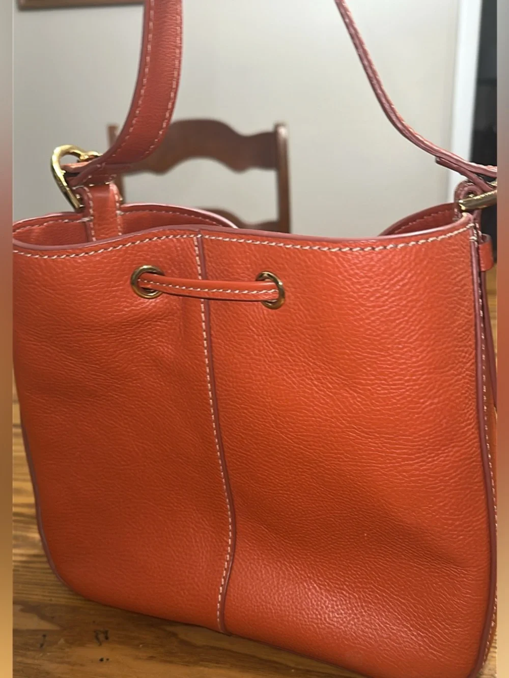 FOSSIL Tessa Bucket Crossbody Width 6.5